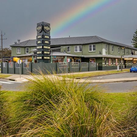 Northside Hotel Albury Lavington Ngoại thất bức ảnh